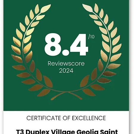 T3 Duplex La Maison Du Perroquet 2 2 Piscines Dans Un Village De A Geniez D'olt Aux Portes De L'aubrac בית נופש *