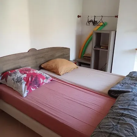 T3 Duplex La Maison Du Perroquet 2 2 Piscines Dans Un Village De A Geniez D'olt Aux Portes De L'aubrac Prázdninový dům