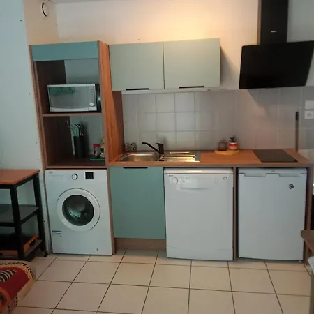 T3 Duplex La Maison Du Perroquet 2 2 Piscines Dans Un Village De A Geniez D'olt Aux Portes De L'aubrac